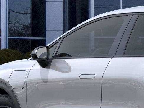 New 2026 Chevrolet Equinox EV LT w/ Comfort Package FWD image 12