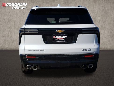 New 2026 Chevrolet Traverse High Country w/ LPO, Floor Liner Package image 4