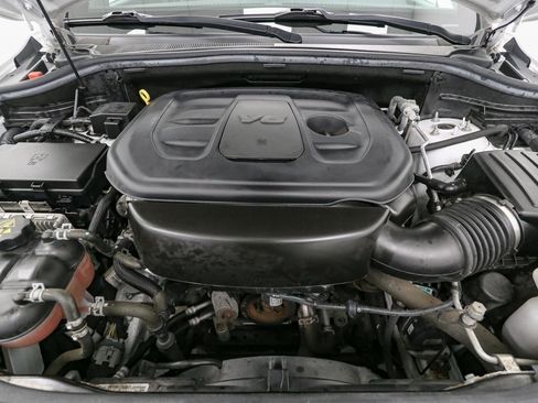 Used 2019 Jeep Grand Cherokee Altitude image 14