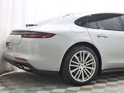 Used 2017 Porsche Panamera 4S AWD/4WD image 9