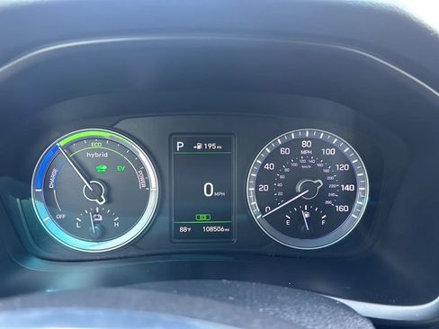 Used 2018 Hyundai Sonata SE FWD image 33