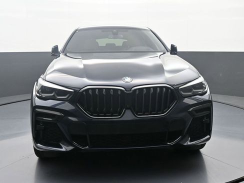 Used 2022 BMW X6 xDrive40i w/ M Sport Package AWD/4WD image 2