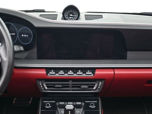 Certified 2023 Porsche 911 Carrera 4S AWD/4WD image 9