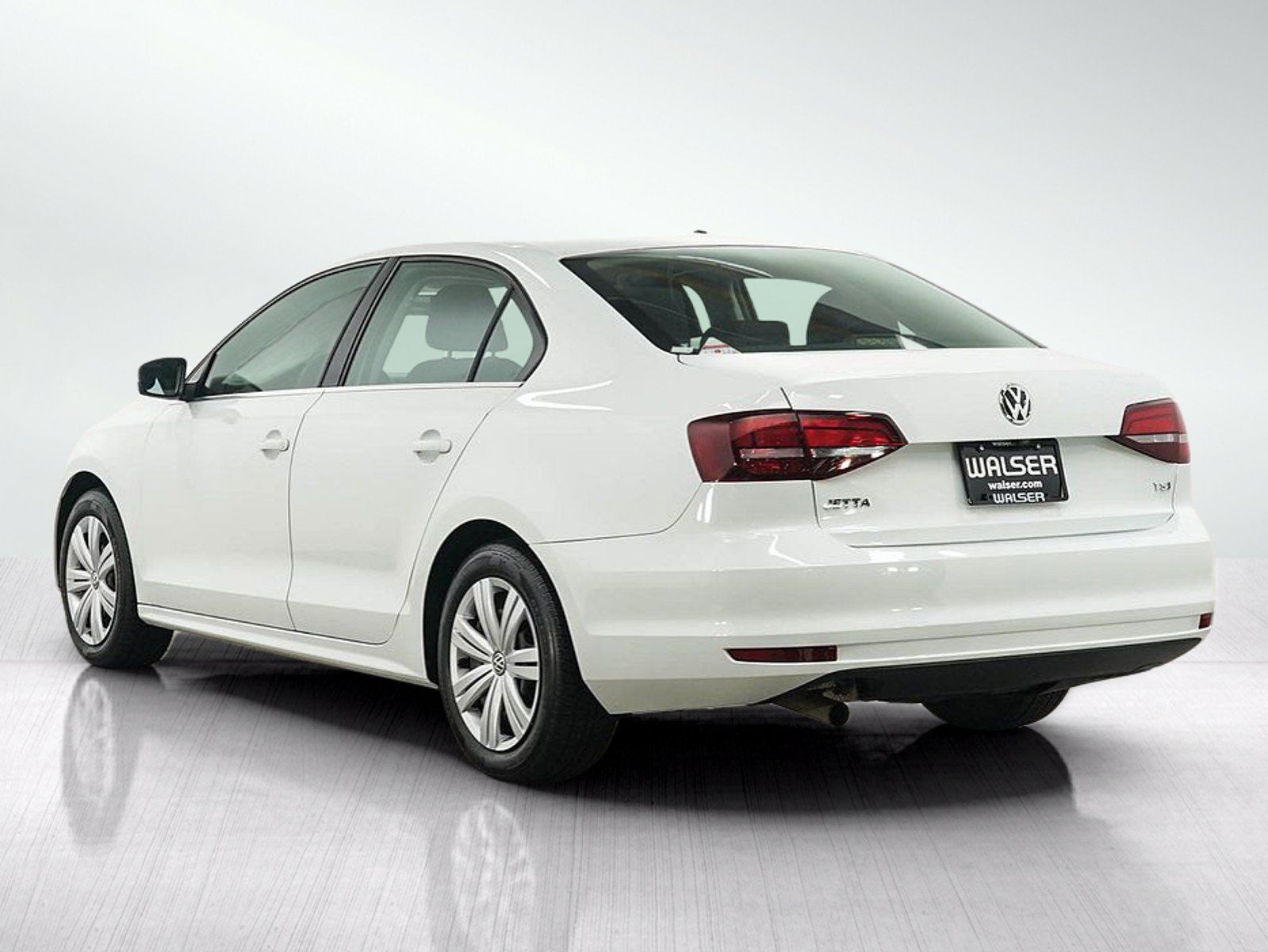Used 2017 Volkswagen Jetta S FWD image 3