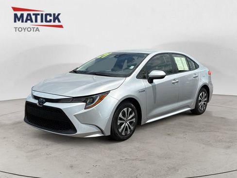 Used 2021 Toyota Corolla LE w/ Carpet Mat Package (TMS) FWD image 3