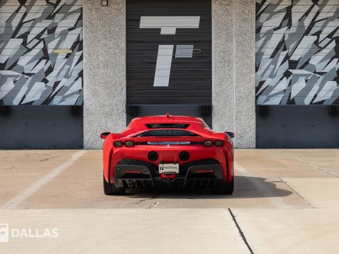 Used 2023 Ferrari SF90 Stradale AWD/4WD image 13