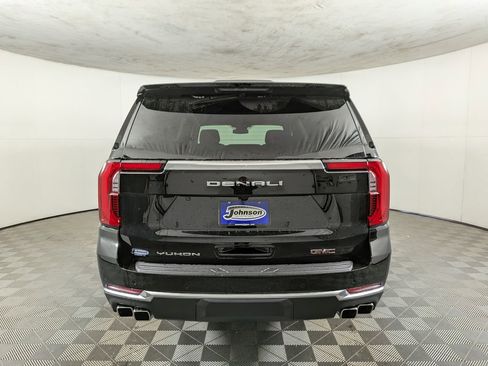 New 2026 GMC Yukon XL Denali w/ Sun & Power Step Package image 8