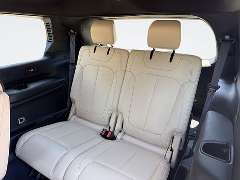 Used 2023 Jeep Grand Cherokee L Limited RWD image 27