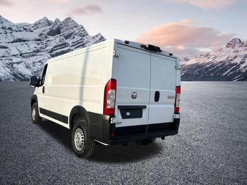 New 2025 RAM ProMaster 1500 w/ Convenience Group FWD image 3