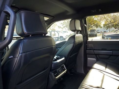 Used 2025 Ford F150 Lariat w/ Equipment Group 501A Mid image 10