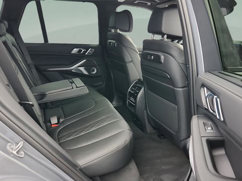 Used 2026 BMW X5 M60i AWD/4WD image 12