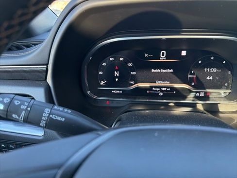 Used 2022 GMC Yukon AT4 image 42