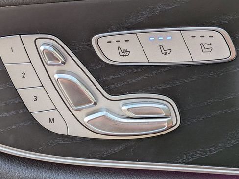 Used 2020 Mercedes-Benz E 450 Cabriolet image 16