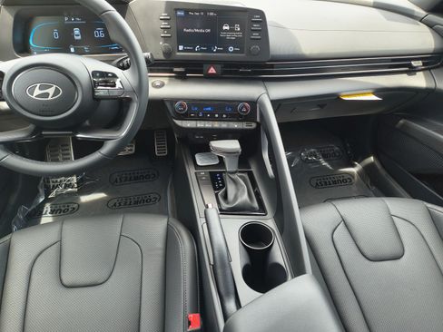 New 2026 Hyundai Elantra SEL Sport FWD image 12