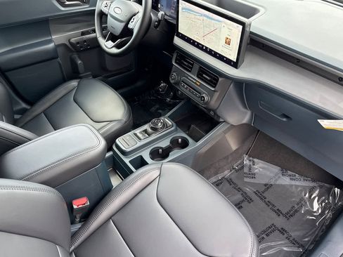 New 2026 Ford Maverick Lariat w/ Black Appearance Package image 22