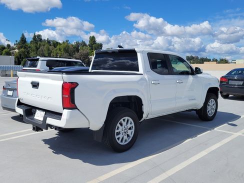 Used 2024 Toyota Tacoma SR5 image 4
