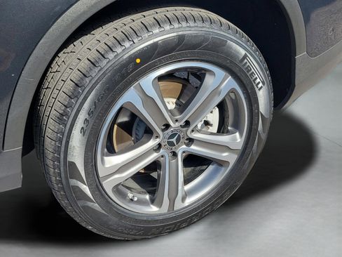 Certified 2022 Mercedes-Benz GLC 300 image 5