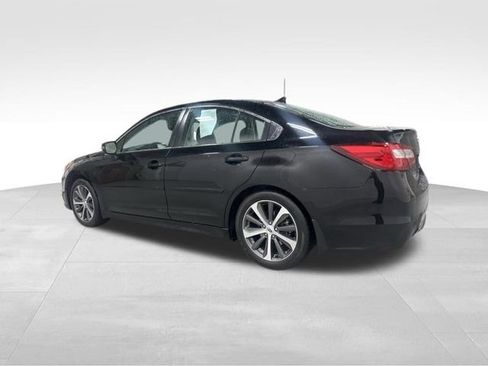 Used 2017 Subaru Legacy 2.5i Limited AWD/4WD image 8