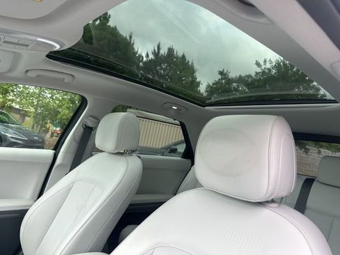 Certified 2024 Hyundai Ioniq 5 Limited RWD image 9
