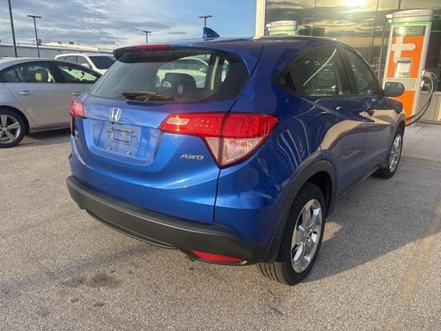 Used 2018 Honda HR-V LX image 6