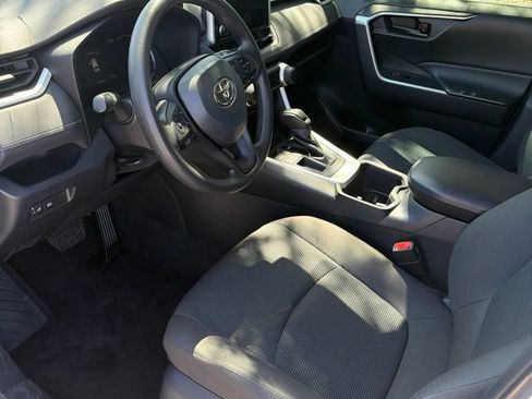 Used 2023 Toyota RAV4 LE FWD image 8