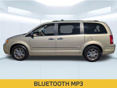 Used 2010 Chrysler Town & Country Limited w/ Entertainment Group #3 image 2