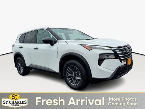 Certified 2025 Nissan Rogue S FWD image 1