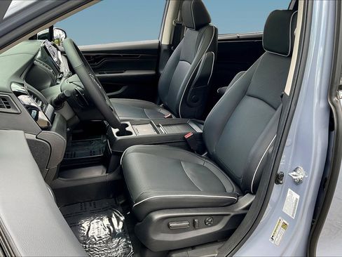 Used 2026 Honda Odyssey Elite image 21
