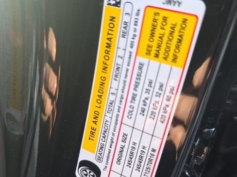 New 2026 Chevrolet Trax RS w/ Sunroof Package image 33