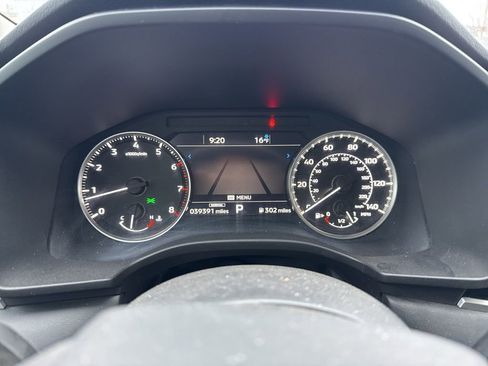 Used 2022 Mitsubishi Outlander SEL image 11