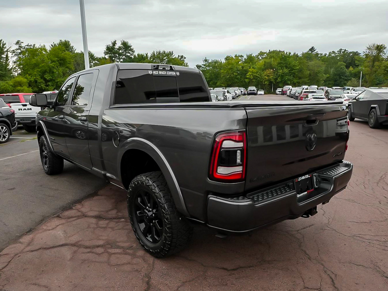 Used 2022 RAM 3500 Laramie w/ Night Edition AWD/4WD image 4