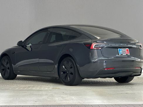 Used 2025 Tesla Model 3 Long Range RWD image 3