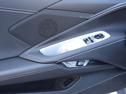 Used 2022 Chevrolet Corvette Stingray Coupe w/ 1LT image 13