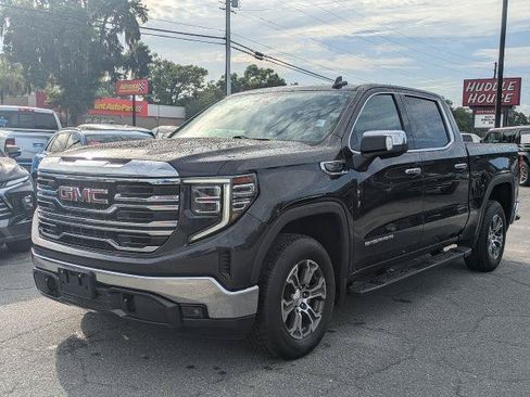 Certified 2024 GMC Sierra 1500 SLT AWD/4WD image 8