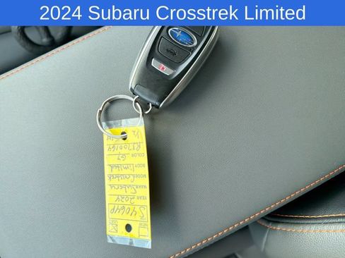 Used 2024 Subaru Crosstrek 2.5i Limited AWD/4WD image 30