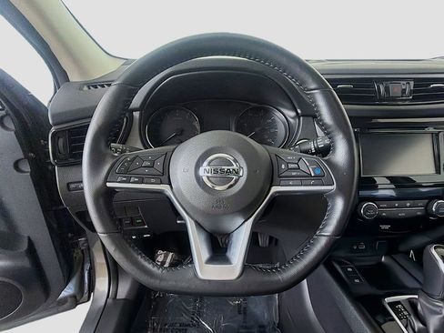 Used 2022 Nissan Rogue Sport SL w/ Premium Package AWD/4WD image 31
