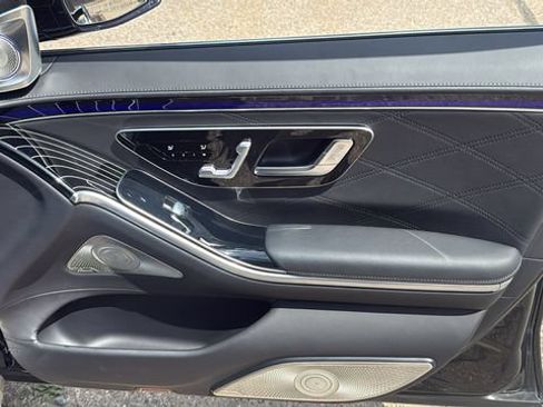 Certified 2023 Mercedes-Benz Maybach S 580 4MATIC image 16
