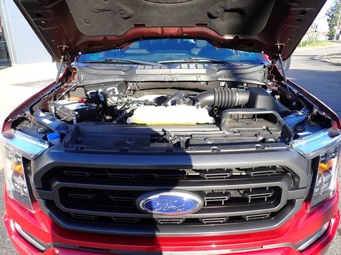 Certified 2022 Ford F150 XLT w/ Equipment Group 302A High image 13