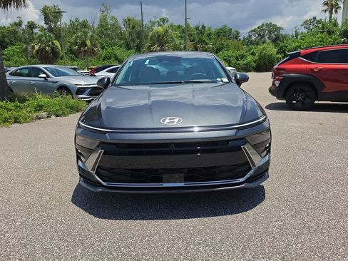 New 2026 Hyundai Sonata Limited FWD image 10
