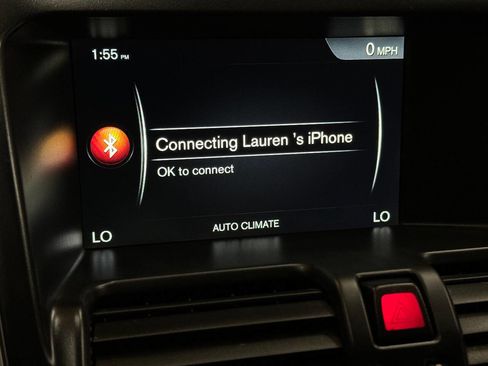 Used 2017 Volvo XC60 T5 w/ Tailgate Package image 60