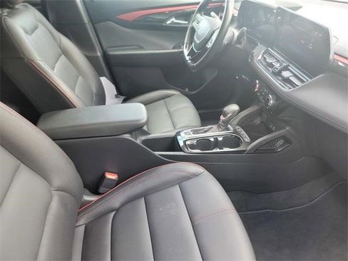 Certified 2024 Chevrolet TrailBlazer RS image 19