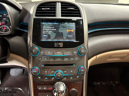 Used 2013 Chevrolet Malibu LTZ image 19