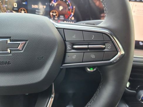 Used 2026 Chevrolet Suburban Z71 w/ Comfort Package image 31