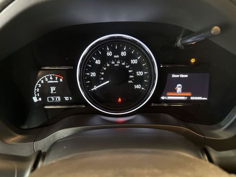 Used 2022 Honda HR-V EX image 10