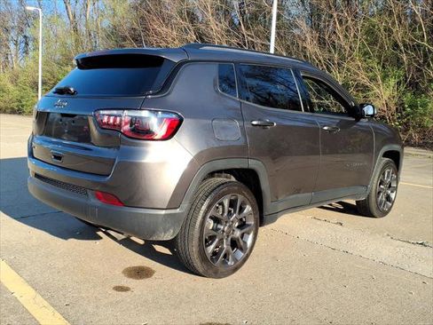 Used 2021 Jeep Compass Latitude AWD/4WD image 6