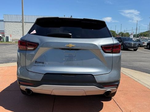 Used 2023 Chevrolet Blazer LT w/ Convenience Package FWD image 5