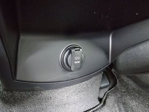 Used 2025 Kia Sorento S w/ Panoramic Sunroof Package image 13