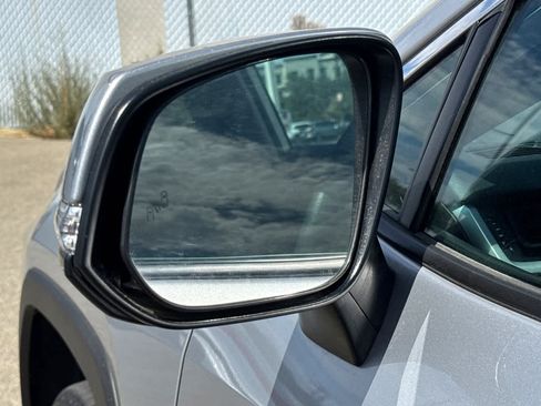 Used 2023 Toyota RAV4 XLE AWD/4WD image 11