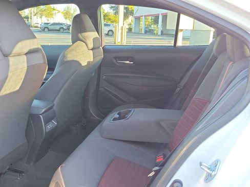 Used 2025 Toyota Corolla SE image 10
