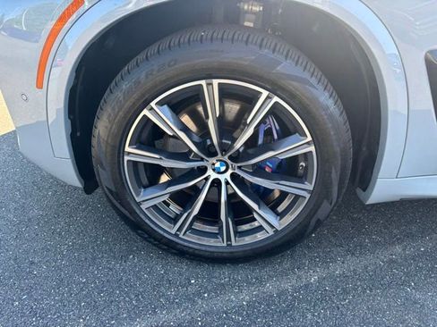 Used 2024 BMW X5 xDrive40i w/ Executive Package AWD/4WD image 14
